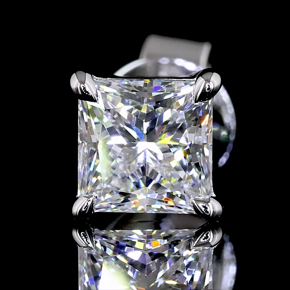 18K White Gold Princess Cut Lab Diamond Stud Earrings - 1.53 Carat Total Weight, E-F VS1 Quality with Secure Friction Backs - Covaloro Fine Jewelry - Image 2