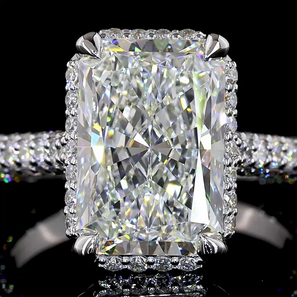 18K White Gold Radiant Cut Diamond Halo Ring with Pavé Shank - 5.46 Carat Total Weight (4.10 Carat F VVS2 Center) - Covaloro Fine Jewelry - Image 2