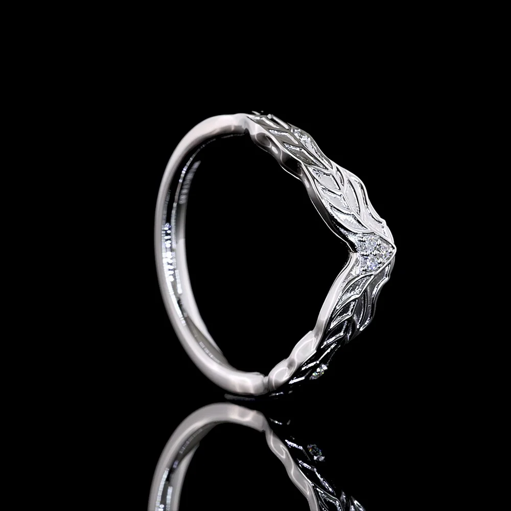 18K White Gold Special Contour Eternity Band with Leaf Motif and 5 Round Lab Diamonds - 0.03 Total Carat Weight, E-F Color, VS1 Clarity - Covaloro Fine Jewelry - Image 3