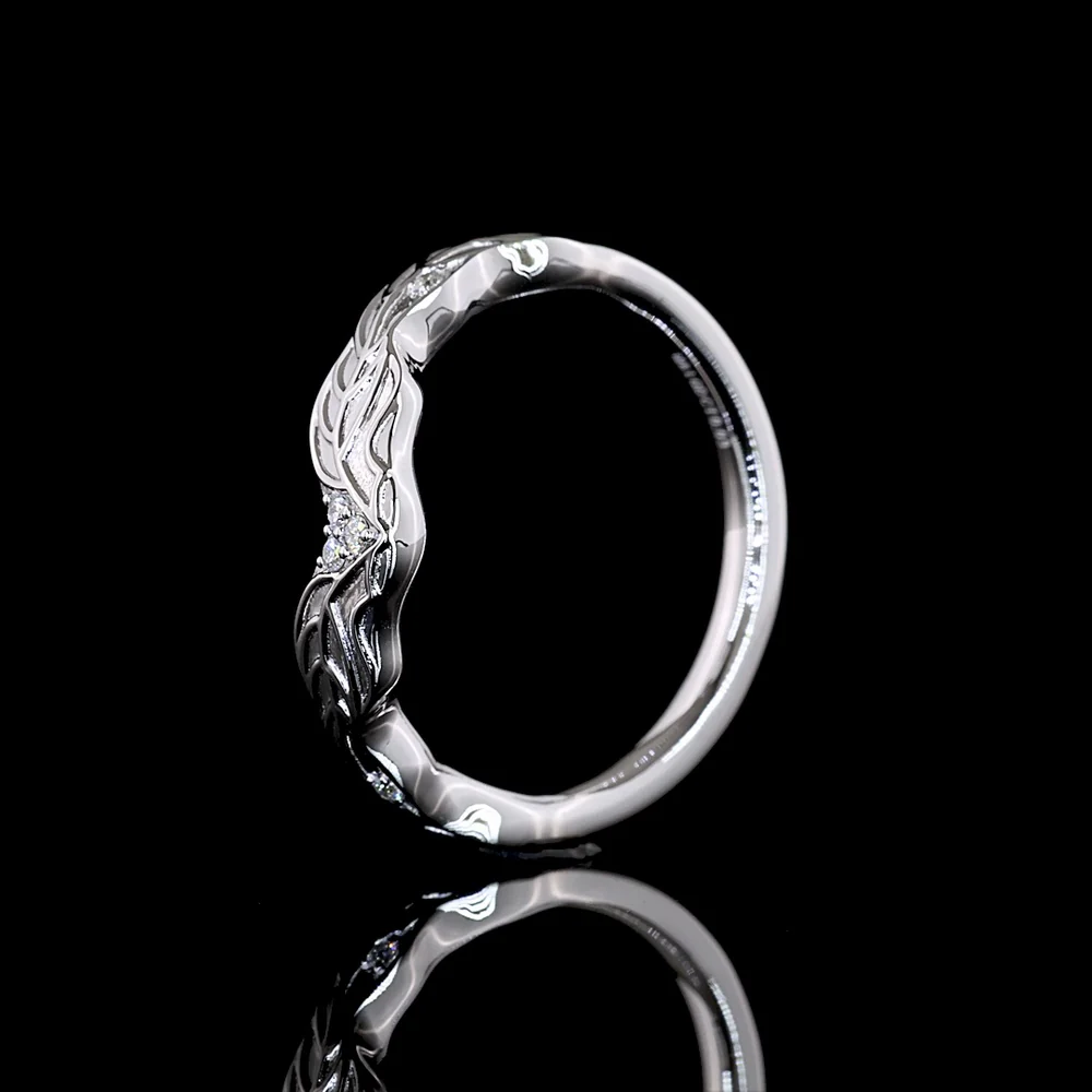 18K White Gold Special Contour Eternity Band with Leaf Motif and 5 Round Lab Diamonds - 0.03 Total Carat Weight, E-F Color, VS1 Clarity - Covaloro Fine Jewelry - Image 4