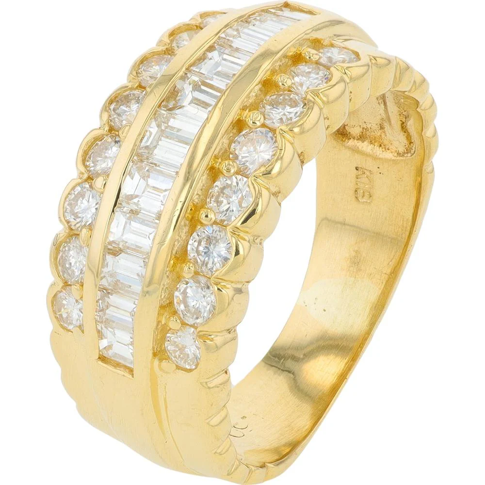 18K Yellow Gold 1.50 Carat Diamond Band Ring with Baguette and Round Cut Diamonds
