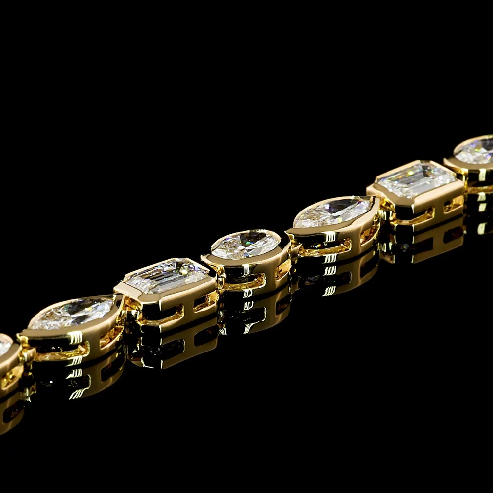 18K Yellow Gold 16.57 Carats Mixed Shape Tennis Necklace with Bezel Set Emerald, Marquise & Oval Lab Diamonds - E-F VVS2 - Covaloro Fine Jewelry - Image 4