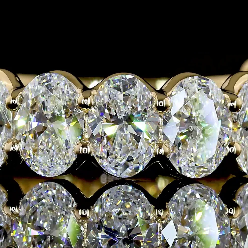 18K Yellow Gold 3/4 Eternity Band with North-South Oval Cut Lab Diamonds - 2.93 Carat Total Weight, E-F VS Clarity - Covaloro Fine Jewelry - Image 2