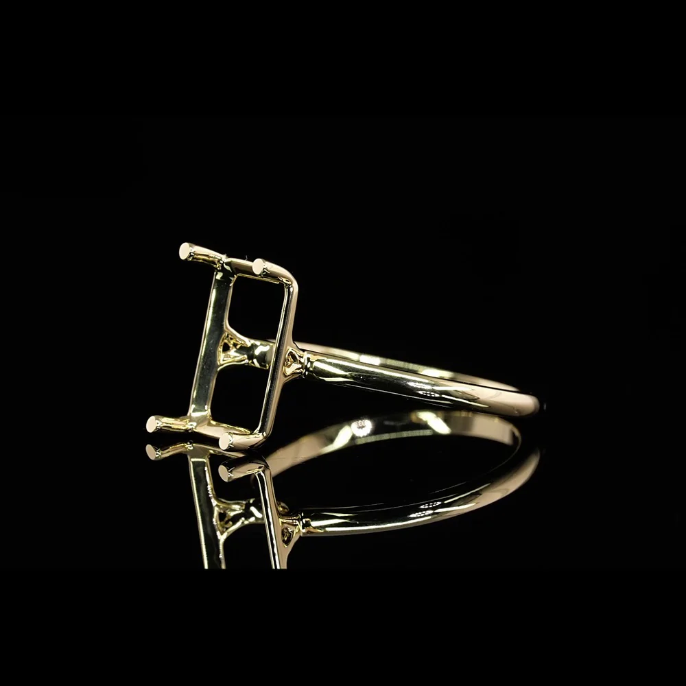 18K Yellow Gold Emerald Cut Lab Diamond Solitaire Ring - 3.76 Carat E-F VS2 GIA Certified - Covaloro Fine Jewelry - Image 2