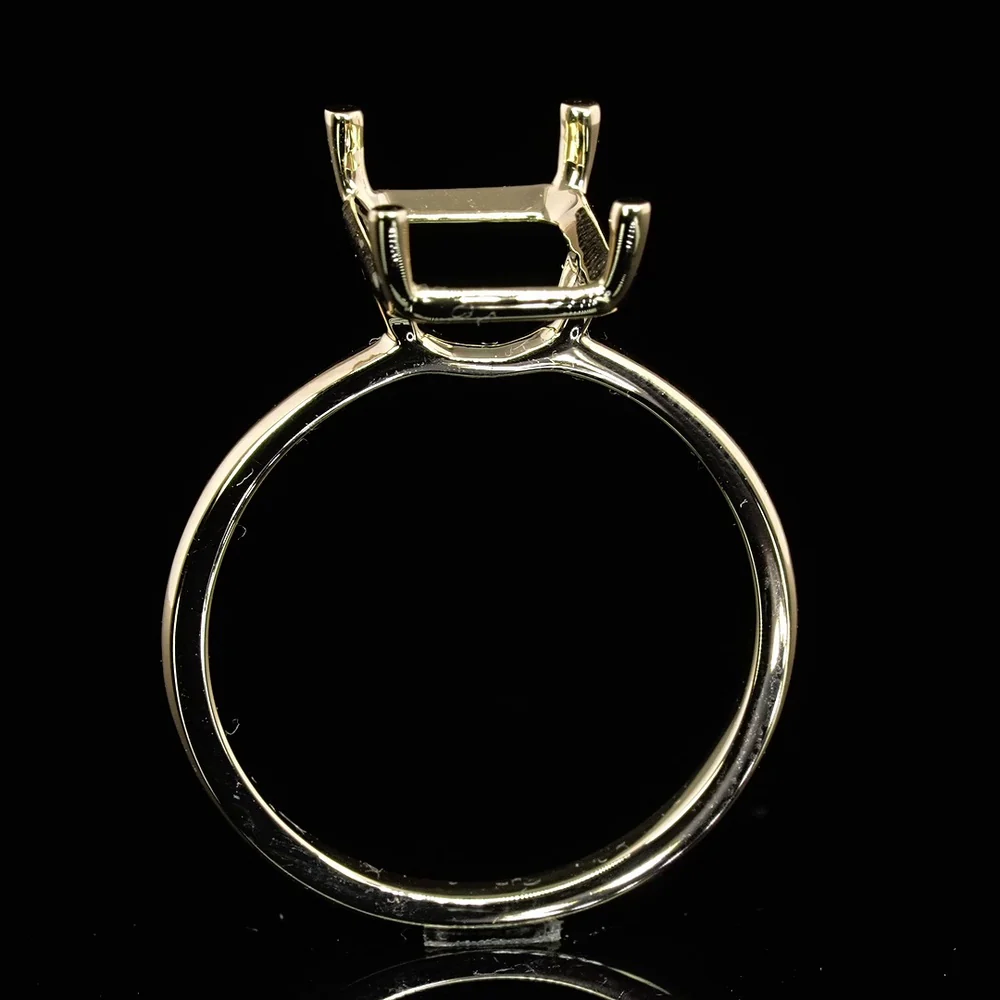 18K Yellow Gold Emerald Cut Lab Diamond Solitaire Ring - 3.76 Carat E-F VS2 GIA Certified - Covaloro Fine Jewelry - Image 4
