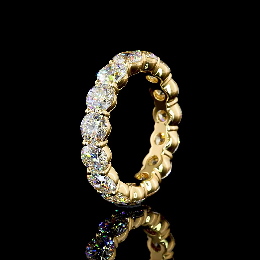 18K Yellow Gold Eternity Band with 15 Prong-Set Round Lab Diamonds - 4.17 Carat Total Weight, E-F Color VS1 Clarity - Covaloro Fine Jewelry - Image 4