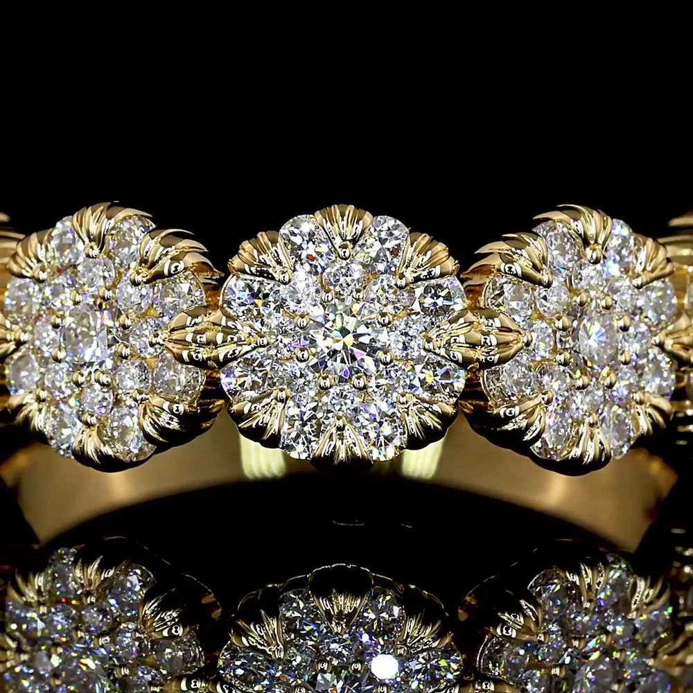 18K Yellow Gold Floral Cluster Ring with 85 Round Lab-Grown Diamonds (E-F, VS1) - 0.79 Carat Total Diamond Weight - Covaloro Fine Jewelry - Image 2