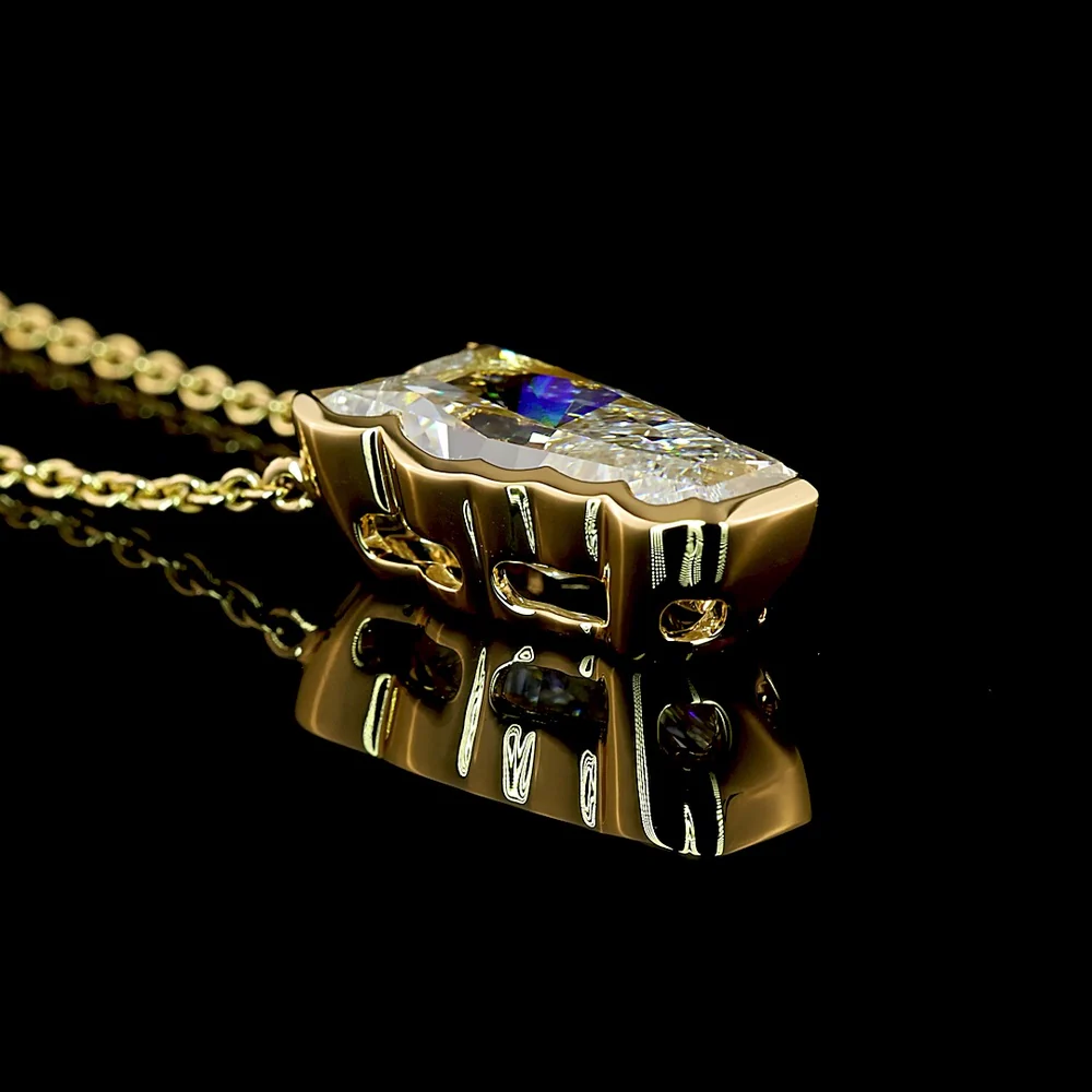 18K Yellow Gold Horse-Shaped Lab Diamond Pendant Necklace - 8.54 Carat Total Diamond Weight, E-F VS2 Clarity Bezel Set - Covaloro Fine Jewelry - Image 3