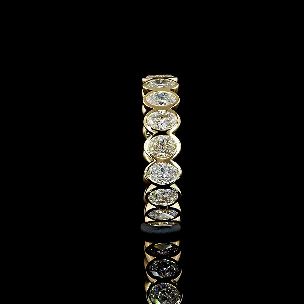 18K Yellow Gold Oval Lab Diamond Eternity Band with Bezel Setting - 2.61 Carat Total Diamond Weight, 18 Stones F VS2 - Covaloro Fine Jewelry - Image 4