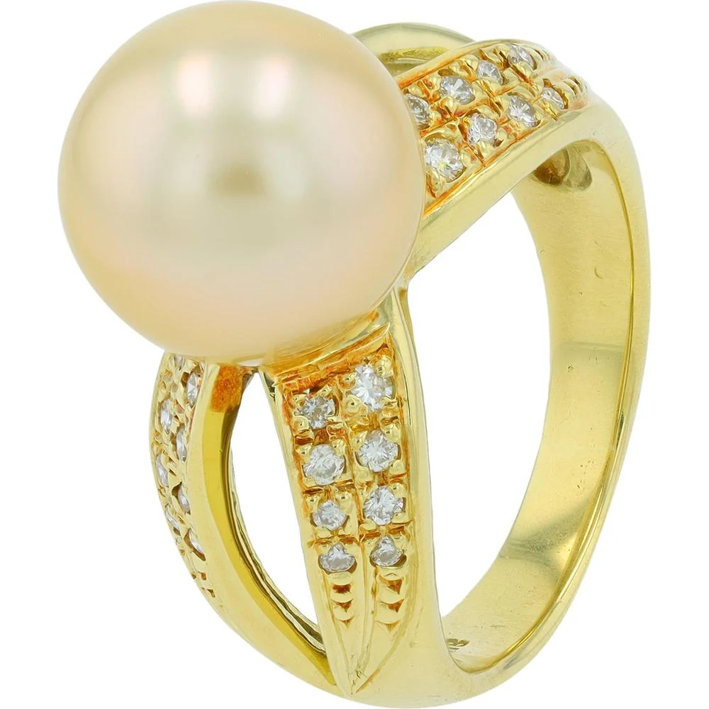 18K Yellow Gold Pearl Ring with Diamond Accents - 0.24 Carat Total Diamond Weight