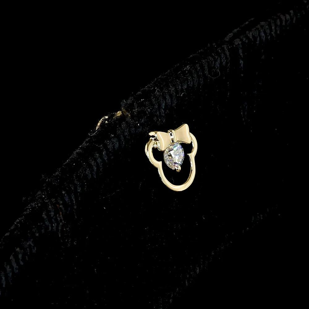 18K Yellow Gold Round Brilliant Cut Lab Diamond Stud Earrings - E-F Color VS Clarity - 0.10 Carat Total Weight (0.05 Carat Each Stone) - Covaloro Fine Jewelry - Image 4