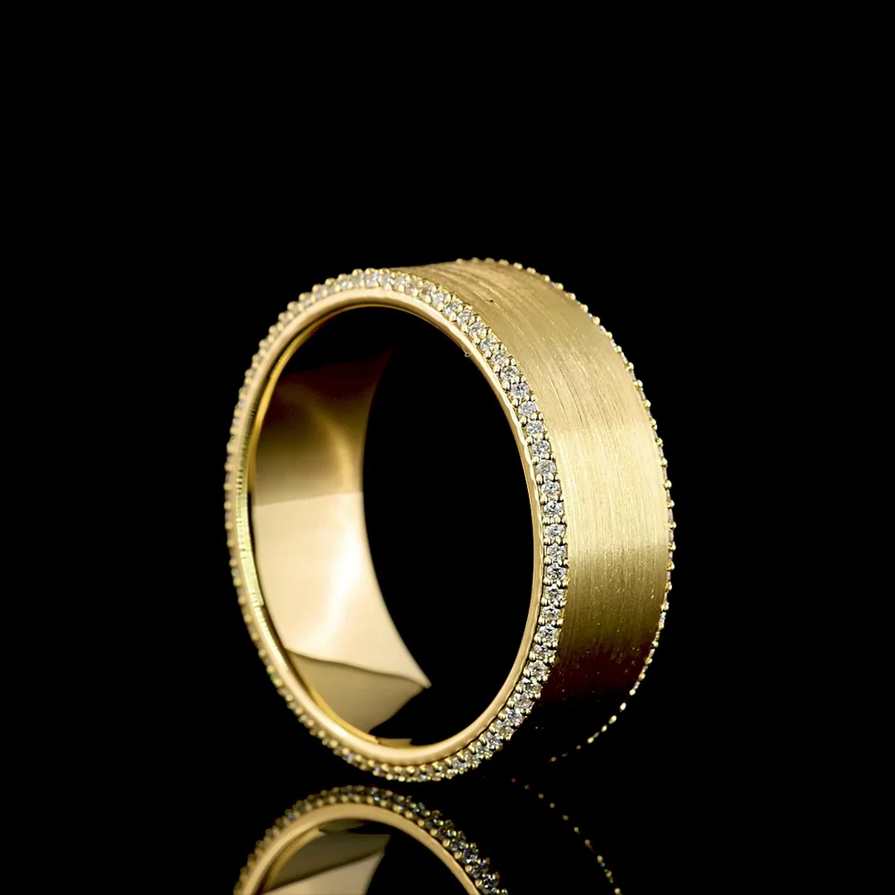18K Yellow Gold Wide Eternity Ring with Triple Row Brushed Finish and Round Lab Diamonds - 0.29 Carats Total Diamond Weight - Covaloro Fine Jewelry - Image 3