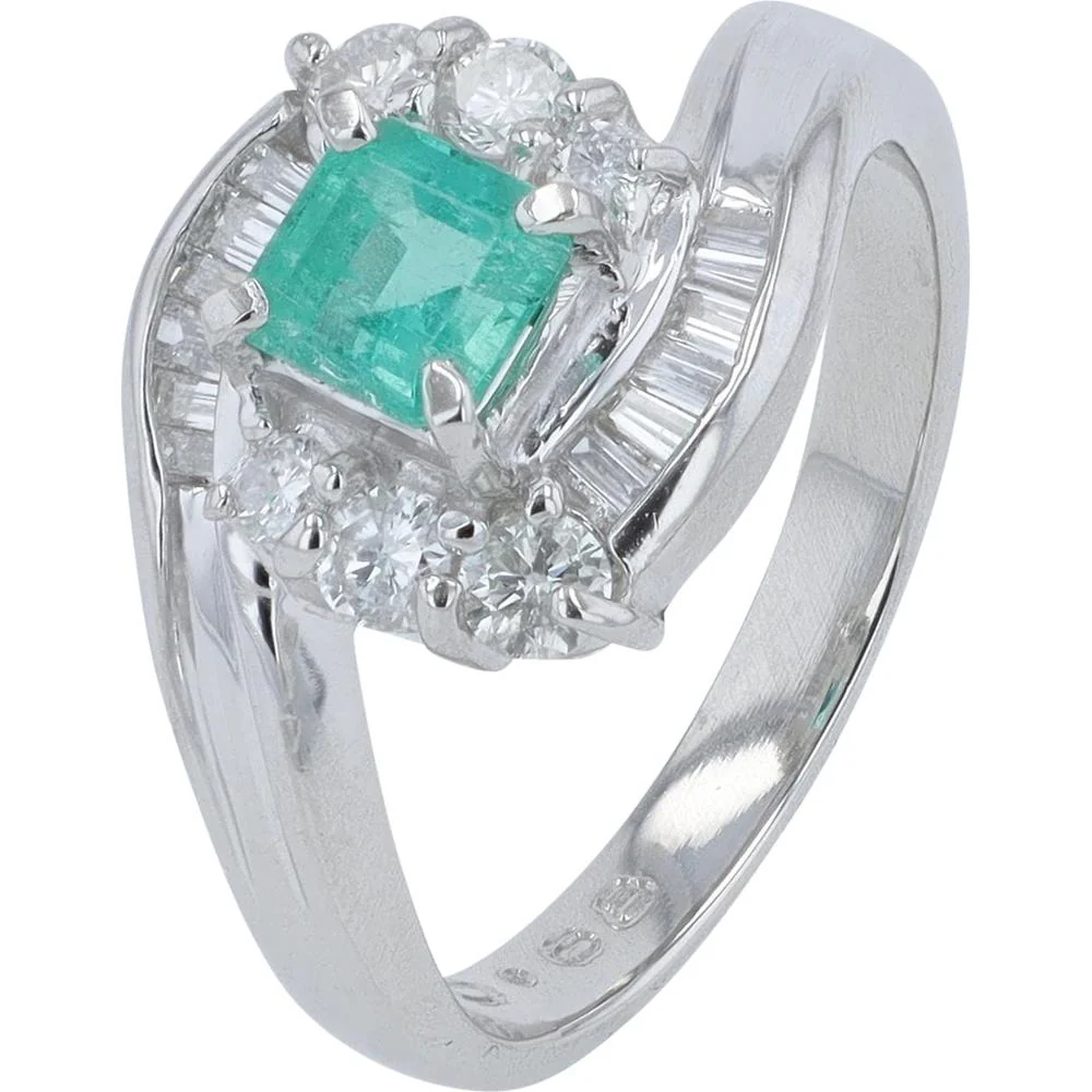 Platinum 0.68 Carat Emerald Ring with 0.55 Carat Diamond Halo - Size 7.25