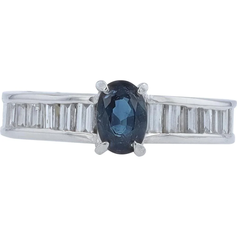 Platinum 0.71 Carat Oval Sapphire Ring with 0.53 Carat Total Diamond Weight