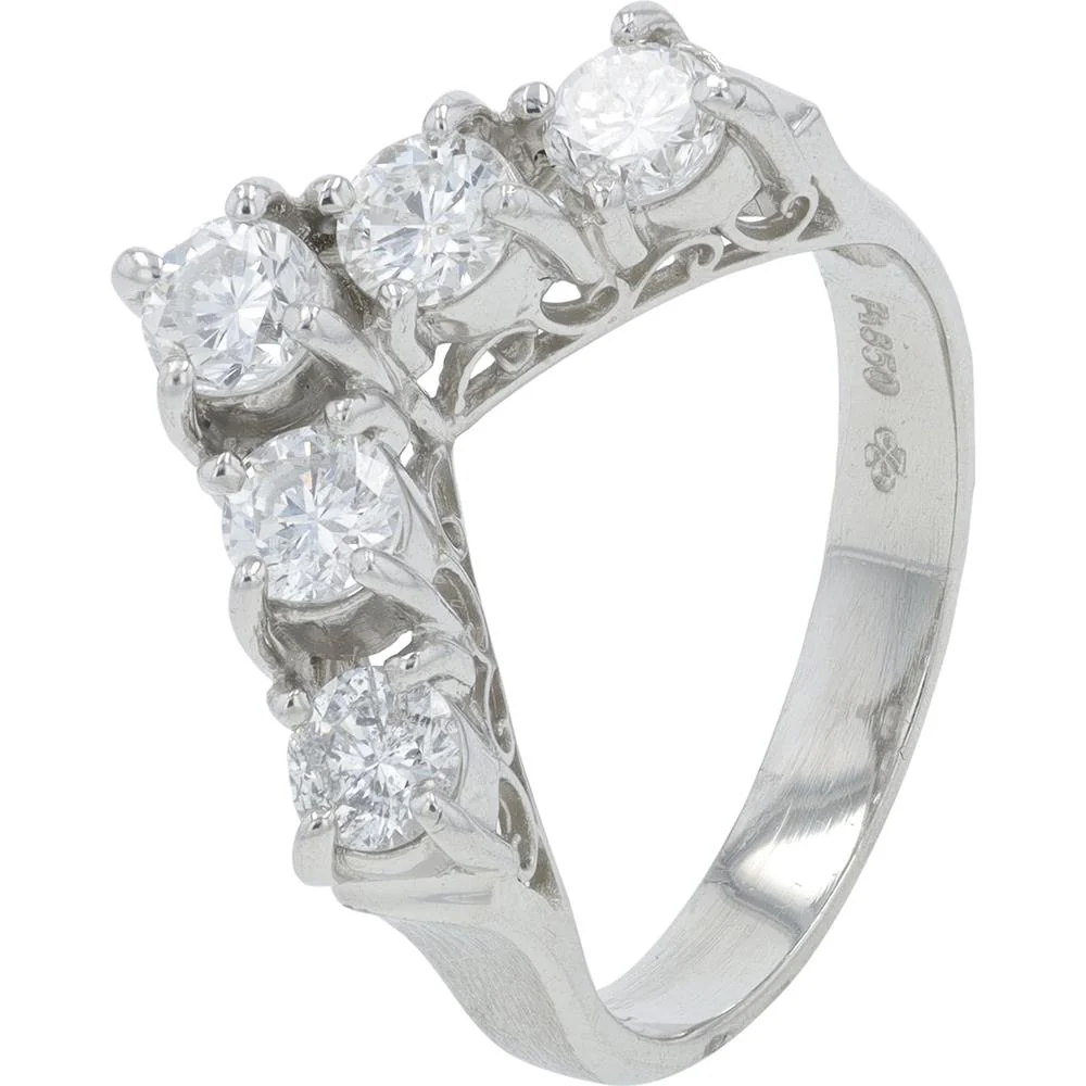 Platinum 1.02 Carat Diamond Chevron Band with Round Prong Set Diamonds