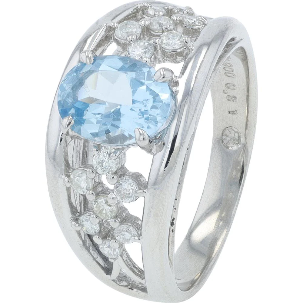 Platinum 1.06 Carat Oval Aquamarine Ring with 0.31 Carat Round Diamond Accents