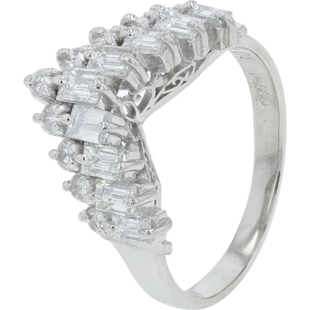 Platinum 1.08 Carat Diamond Chevron Band with Baguette and Round Diamonds - 1.08 Carat Total Diamond Weight