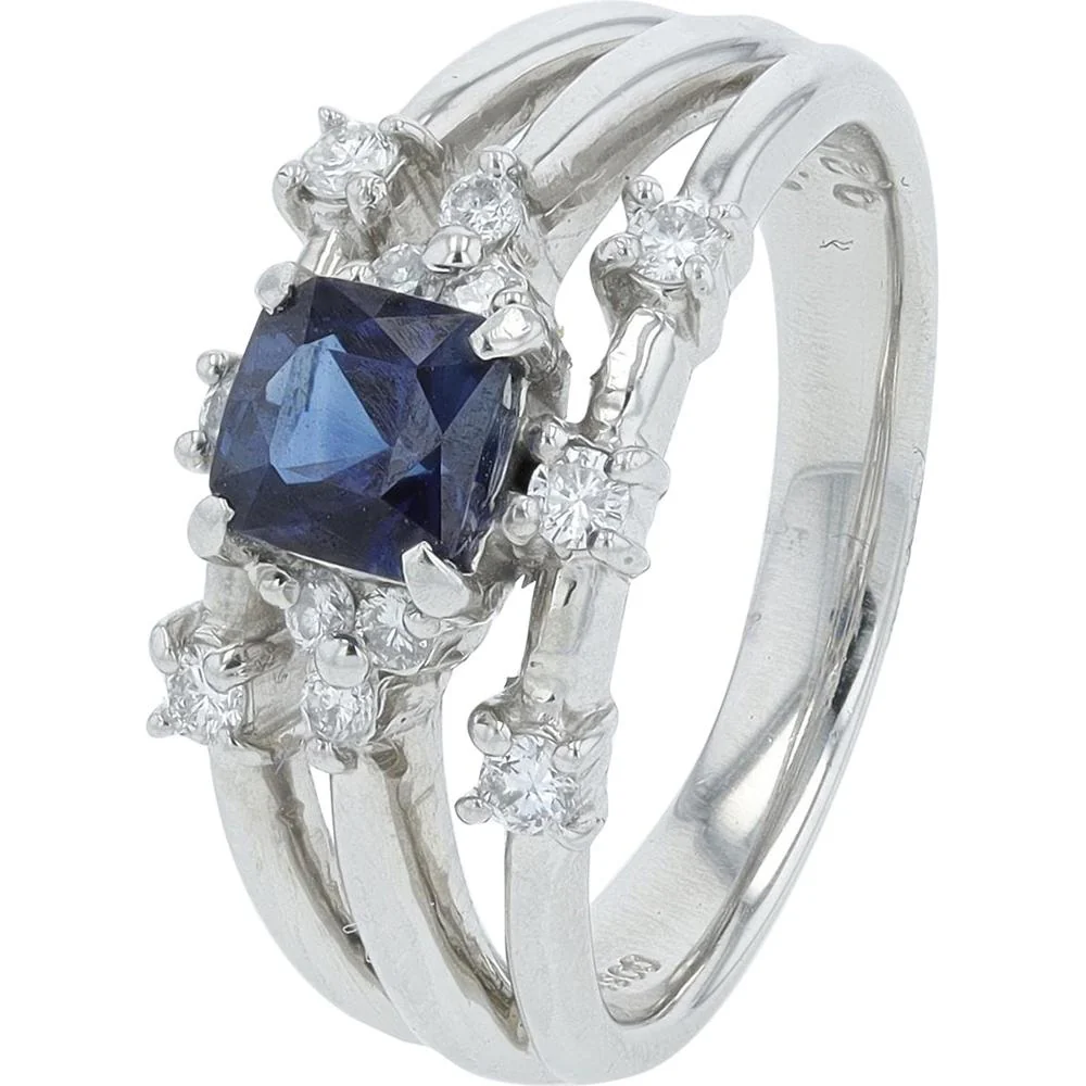 Platinum 1.16 Carat Square - Cut Sapphire Ring with 0.27 Carats Prong - Set Diamonds