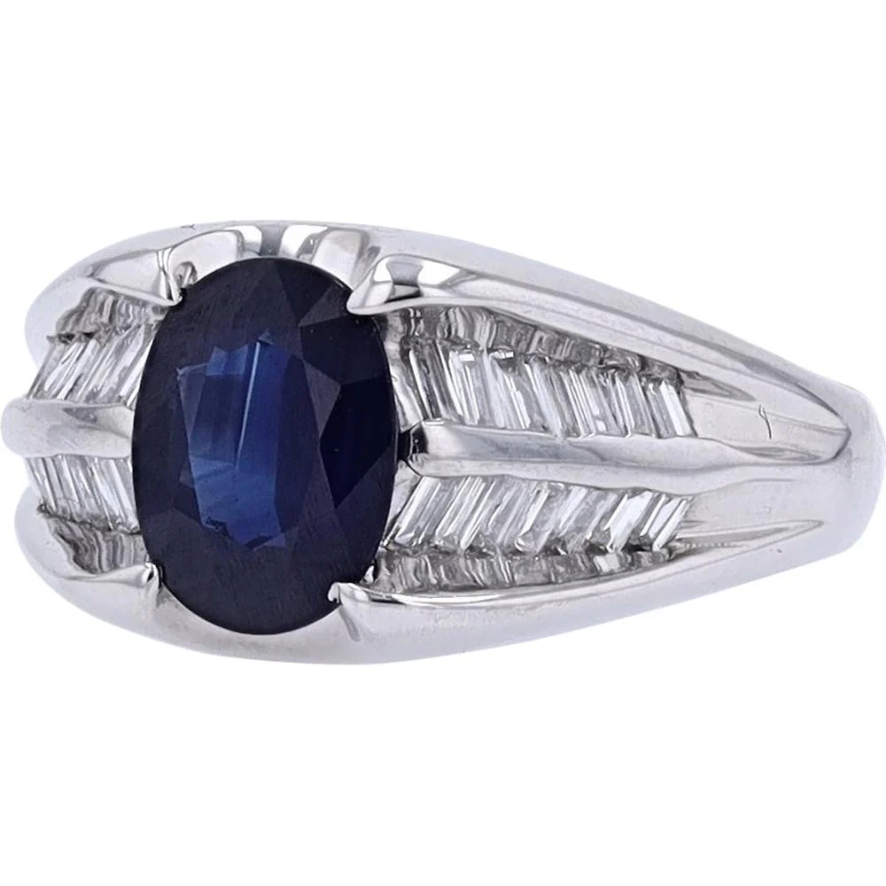 Platinum 1.87 Carat Oval Sapphire Ring with 0.41 Carats Baguette Diamonds - Image 2