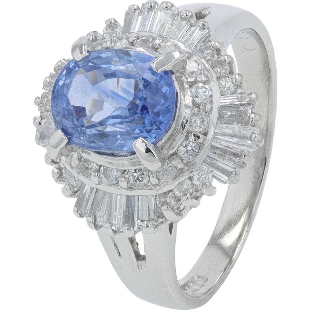 Platinum 1.91 Carat Oval Sapphire Ring with 0.65 Carat Total Diamond Halo - Platinum 900