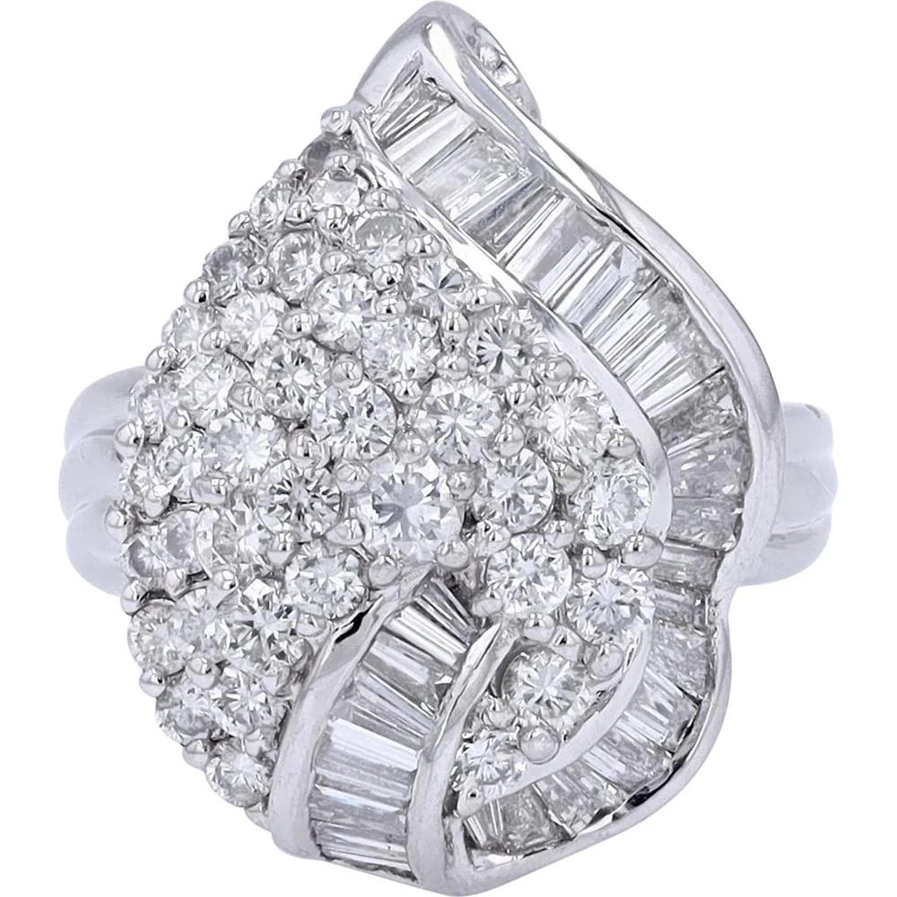 Platinum 3.02 Carat Diamond Ring with Round and Baguette Diamonds - 3.02 Carat Total Diamond Weight
