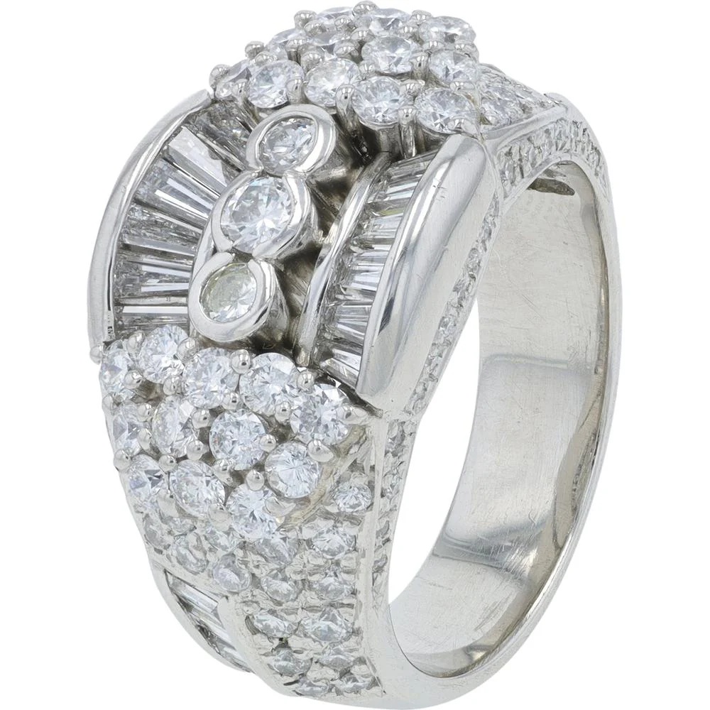 Platinum 3.03 Carat Total Weight Diamond Ring with Round and Baguette Cut Diamonds