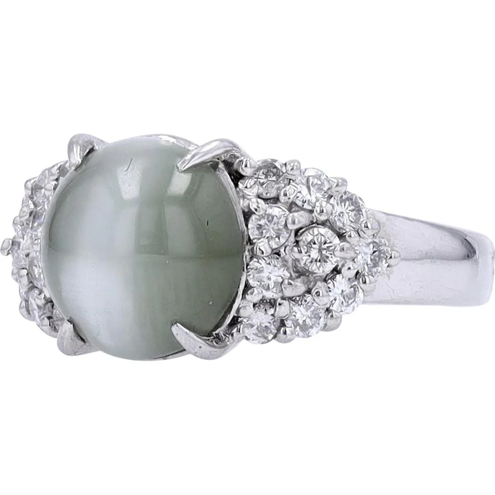 Platinum 4.21 Carat Chrysoberyl Ring with 0.44 Carat Diamond Accents - Image 2