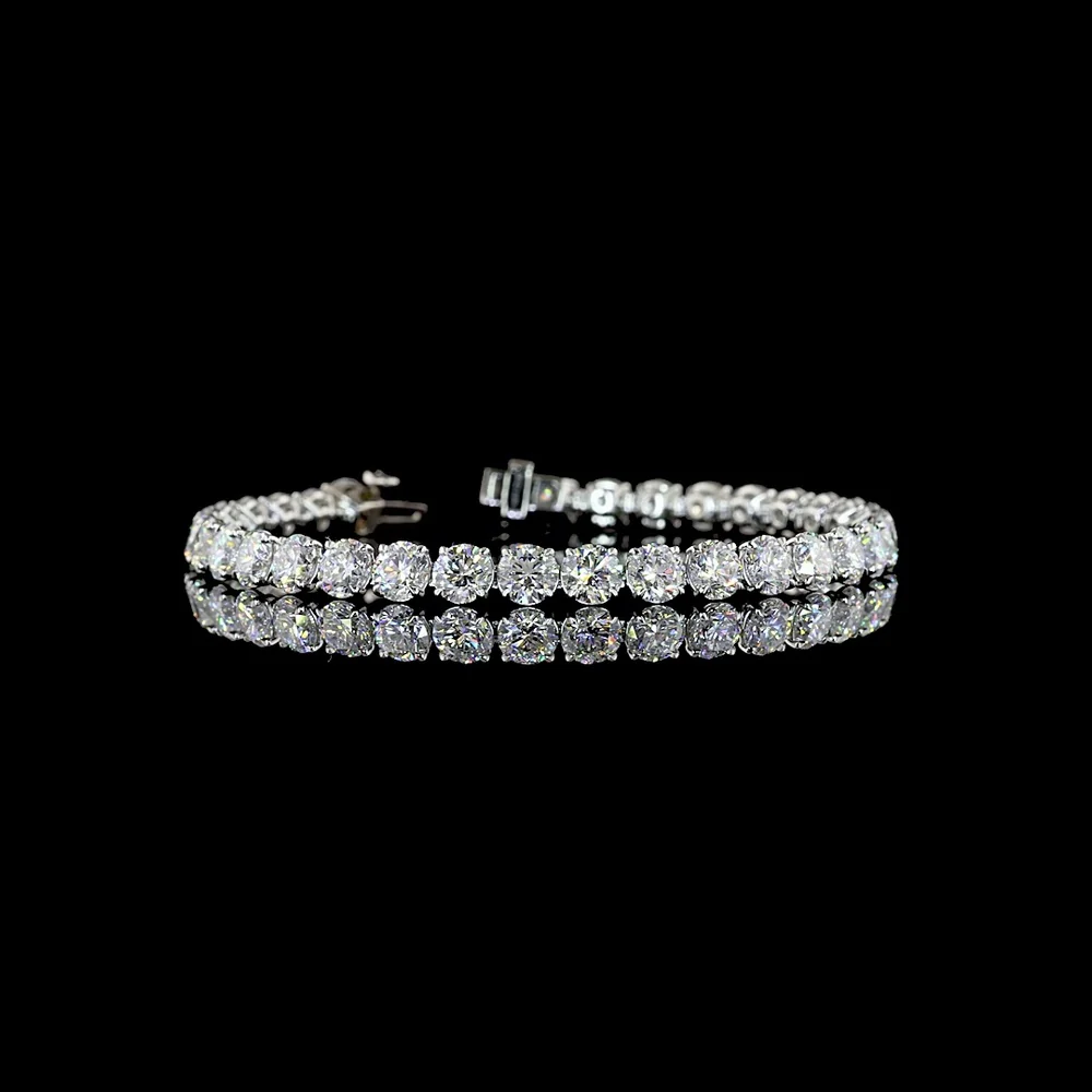 Platinum 7.5" Tennis Bracelet with 34 Prong-Set Round Lab Diamonds - 17.73 Carat Total Weight, E-F Color VS Clarity - Covaloro Fine Jewelry