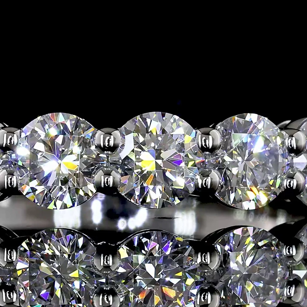 Platinum 7-Stone Eternity Band with Prong-Set Round Lab-Grown Diamonds - 1.02 Carat Total Weight (E-F Color, VS Clarity) - Covaloro Fine Jewelry - Image 2