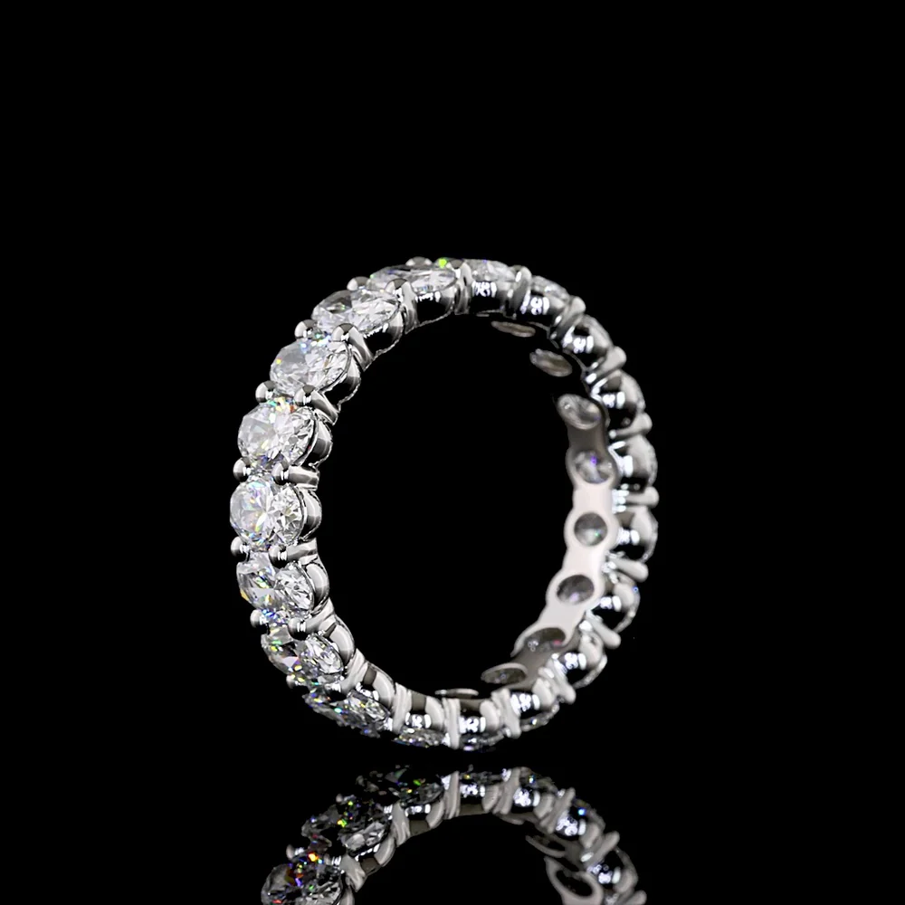 Platinum Eternity Band with 19 North-South Set Oval Cut Lab Diamonds - 2.72 Carat Total Weight, E-F Color VS1 Clarity - Covaloro Fine Jewelry - Image 4