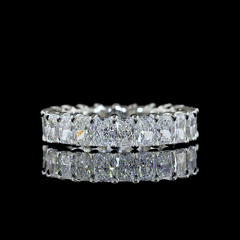 Platinum Eternity Band with 23 Radiant Cut Lab Diamonds - 3.16 Carat Total Weight, E-F Color VS Clarity - Covaloro Fine Jewelry