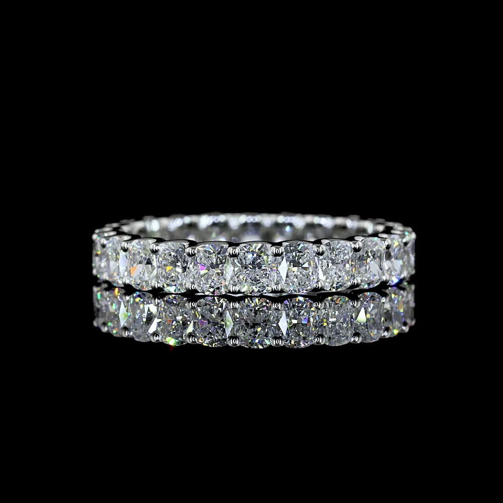 Platinum Eternity Band with 24 U-Prong Set Cushion Brilliant Cut Lab Diamonds - 2.91 Carat Total Diamond Weight E-F VS - Covaloro Fine Jewelry