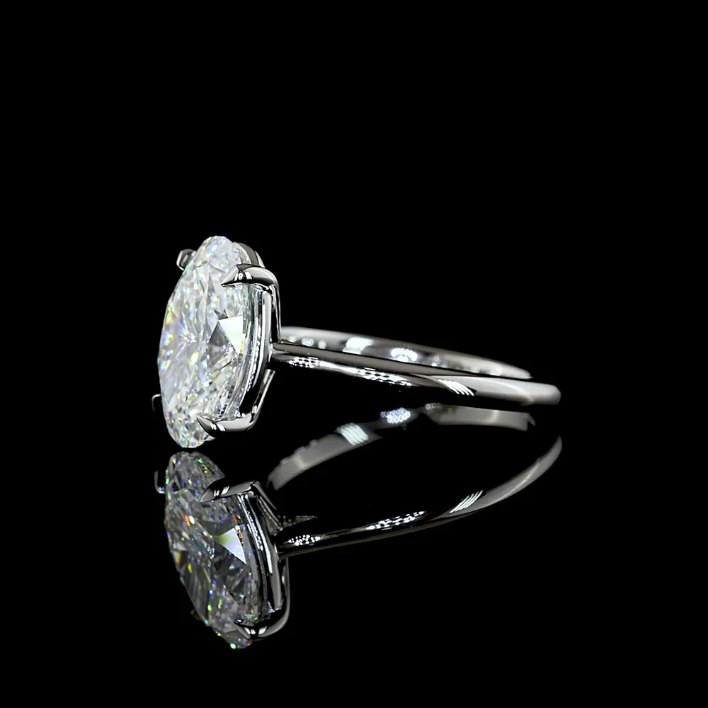 Platinum Oval Cut Solitaire Engagement Ring with 3.56 Carat E-F Color VVS2 Clarity Lab Diamond - IGI Certified - Covaloro Fine Jewelry - Image 4