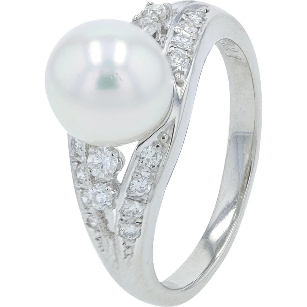 Platinum Ring with 8.16 - 8.21mm Pearl and 0.27 Carat Diamond Accents