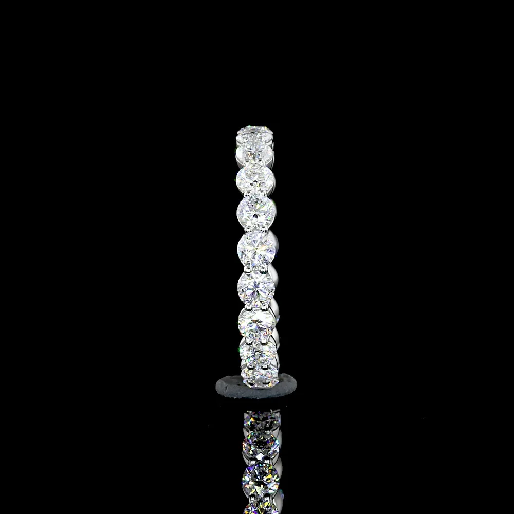Platinum Round Brilliant Cut Lab Diamond Eternity Band - 1.62 Carats Total Weight, 21 Stones, E-F Color VS1 Clarity - Covaloro Fine Jewelry - Image 4