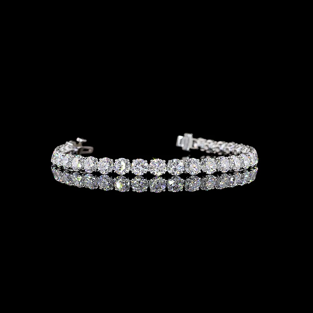 Platinum Tennis Bracelet with 31 Round Brilliant Lab Diamonds - 13.22 Carat Total Weight, E-F VS2 Quality - Covaloro Fine Jewelry
