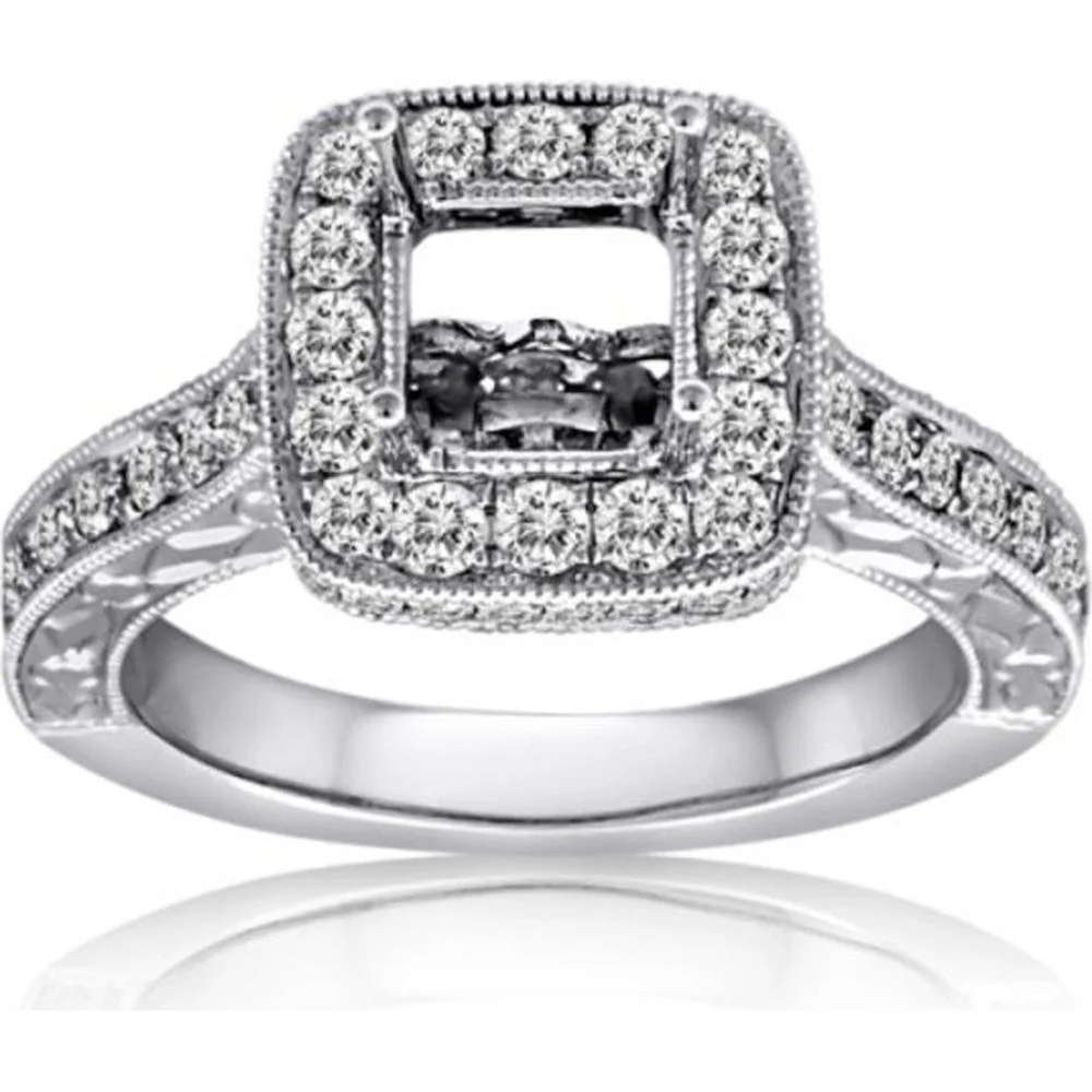 Roman & Jules - 14K White Gold Cushion Halo Ring with 0.69 Carat Round Diamond Center Stone