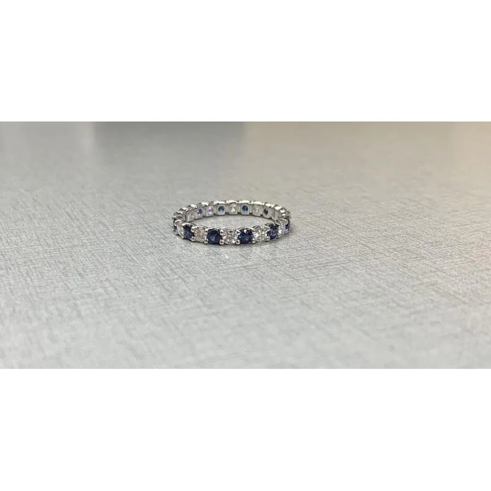 Roman & Jules - 14K White Gold Eternity Ring with Round Sapphires and Diamonds - 0.79 Carat Total Sapphire Weight