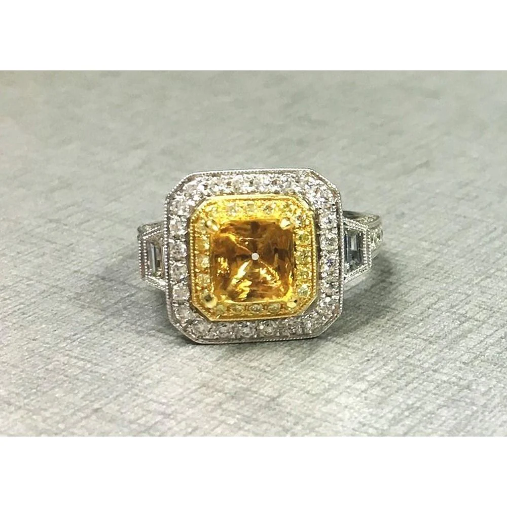 Roman & Jules - 18K White & Yellow Gold Cushion Cut Fancy Yellow Diamond Ring with Round & Baguette Diamonds - 0.65 Carat Total Diamond Weight