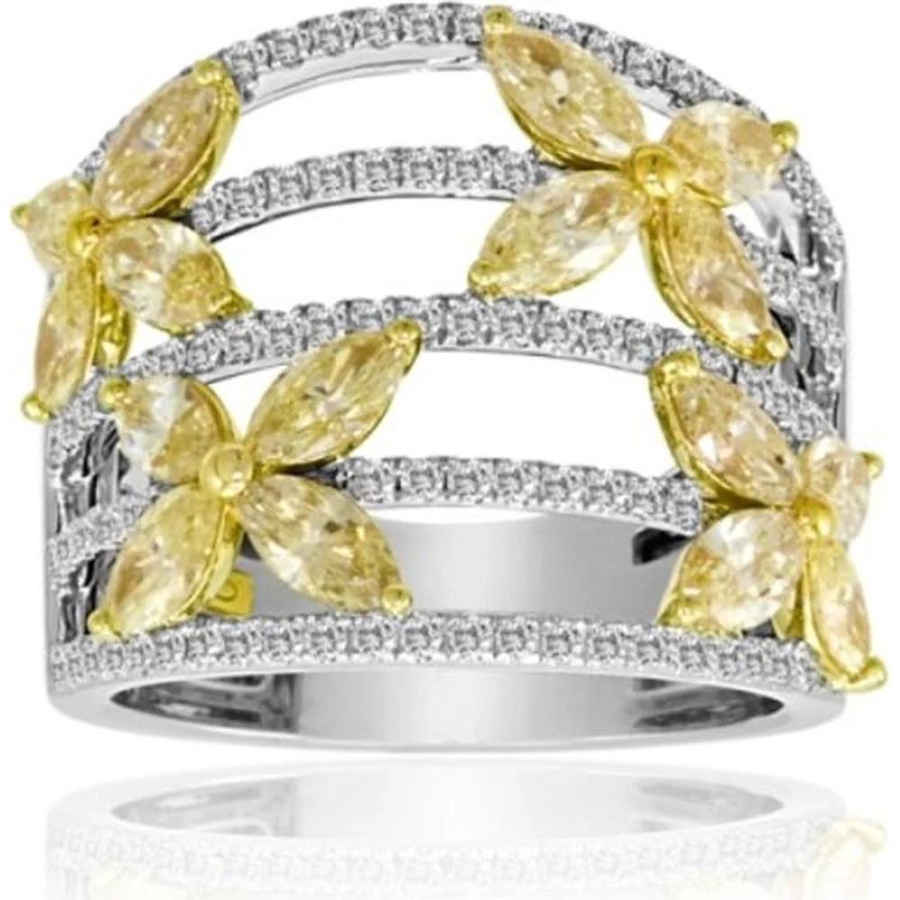 Roman & Jules - 18K White and Yellow Gold Marquise Fancy Yellow Diamond Ring - 1.44 Carat Total Diamond Weight