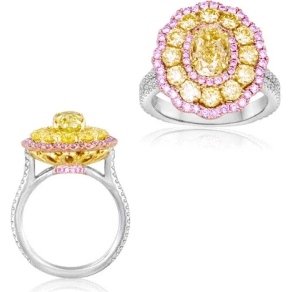 Roman & Jules - 18K White and Yellow Gold Oval Fancy Yellow Diamond Ring with Pink and Round Diamonds - 2.62 Carat Total Diamond Weight