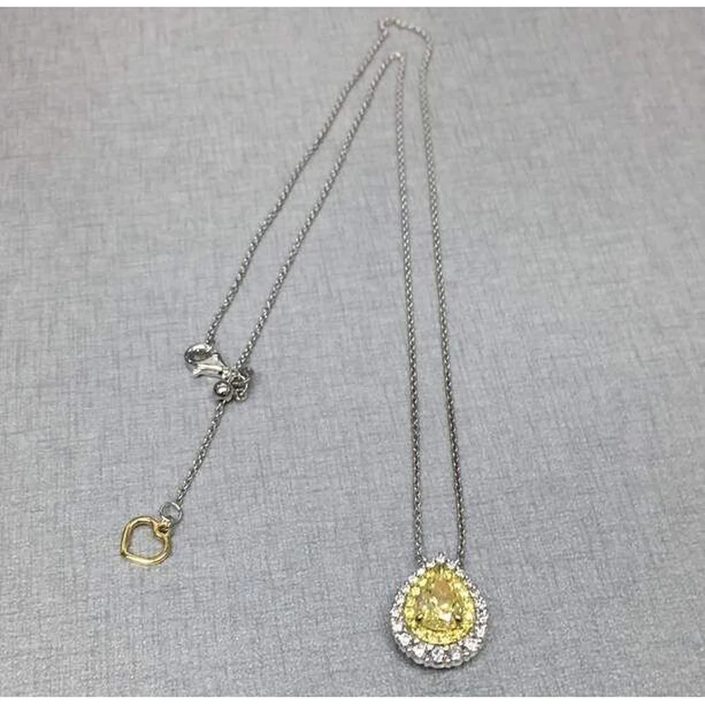 Roman & Jules - 18K White and Yellow Gold Pear-Shaped Fancy Yellow Diamond Necklace with Diamond Halo - 0.31 Carat Total Diamond Weight