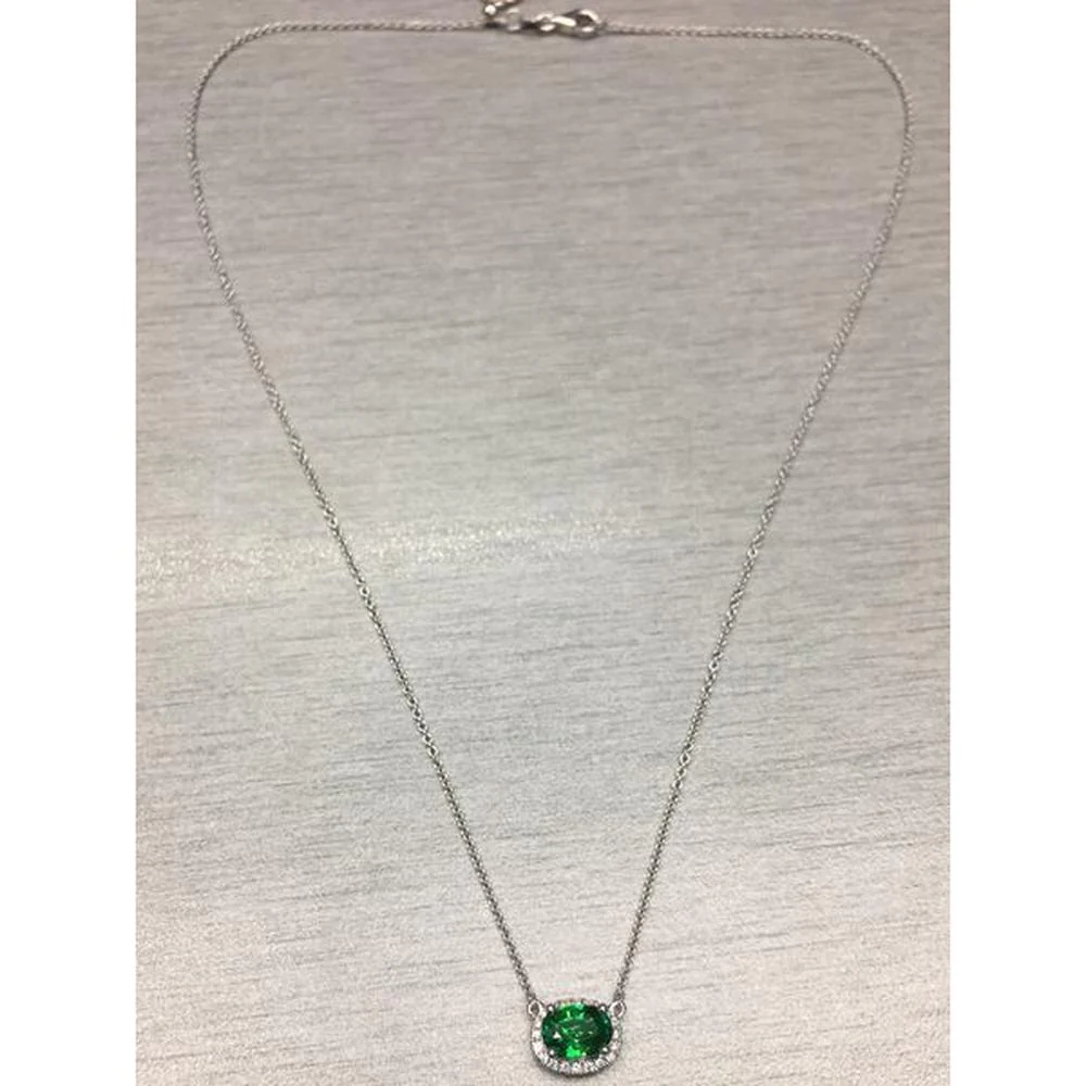 Roman & Jules - 18K White Gold Pendant Necklace with Oval Emerald and Diamond Halo - 0.72 Carat Emerald, 0.09 Carat Diamond Total Weight