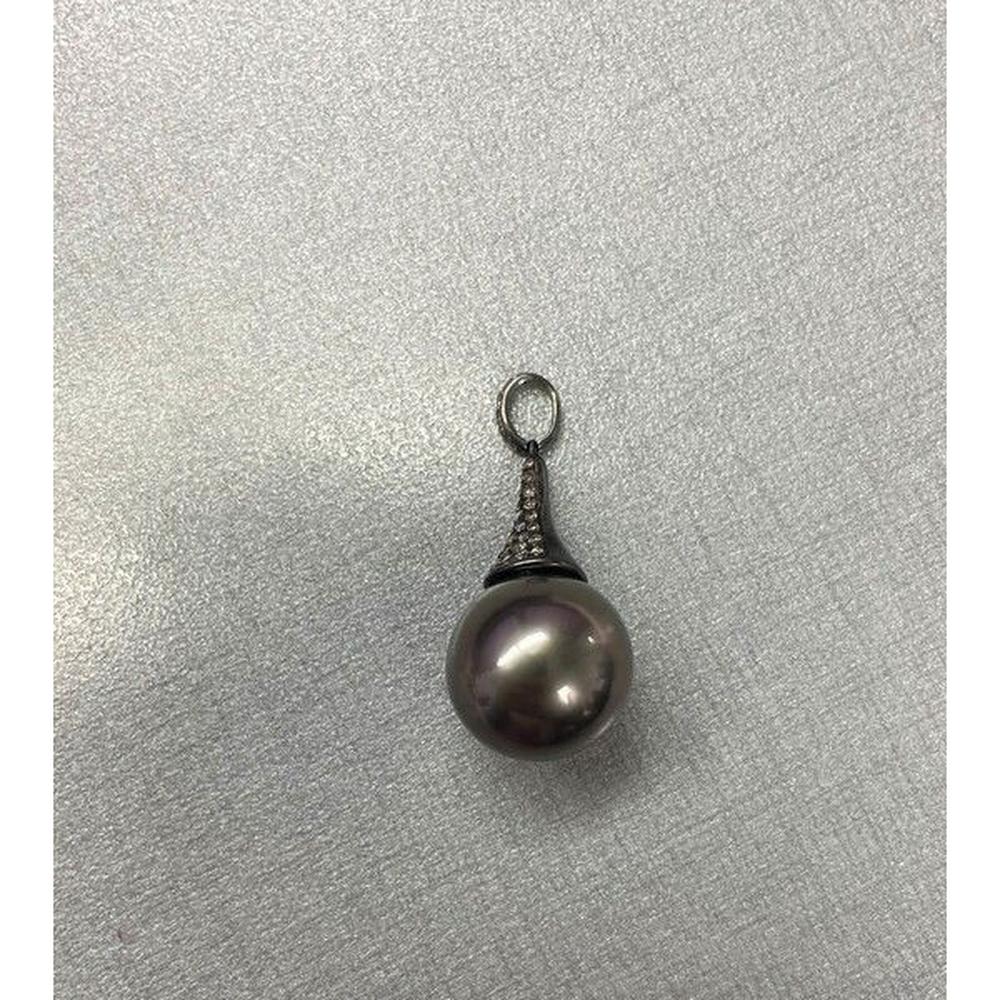 Roman & Jules - 18K White Gold Pendant with 16.0 mm Pearl and 0.38 Carat Round Diamonds