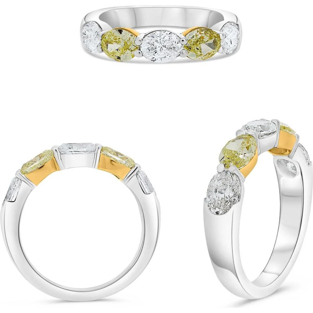 Roman & Jules - 18K White Gold Ring with Alternating Oval Yellow and White Diamonds - 2.54 Carat Total Diamond Weight