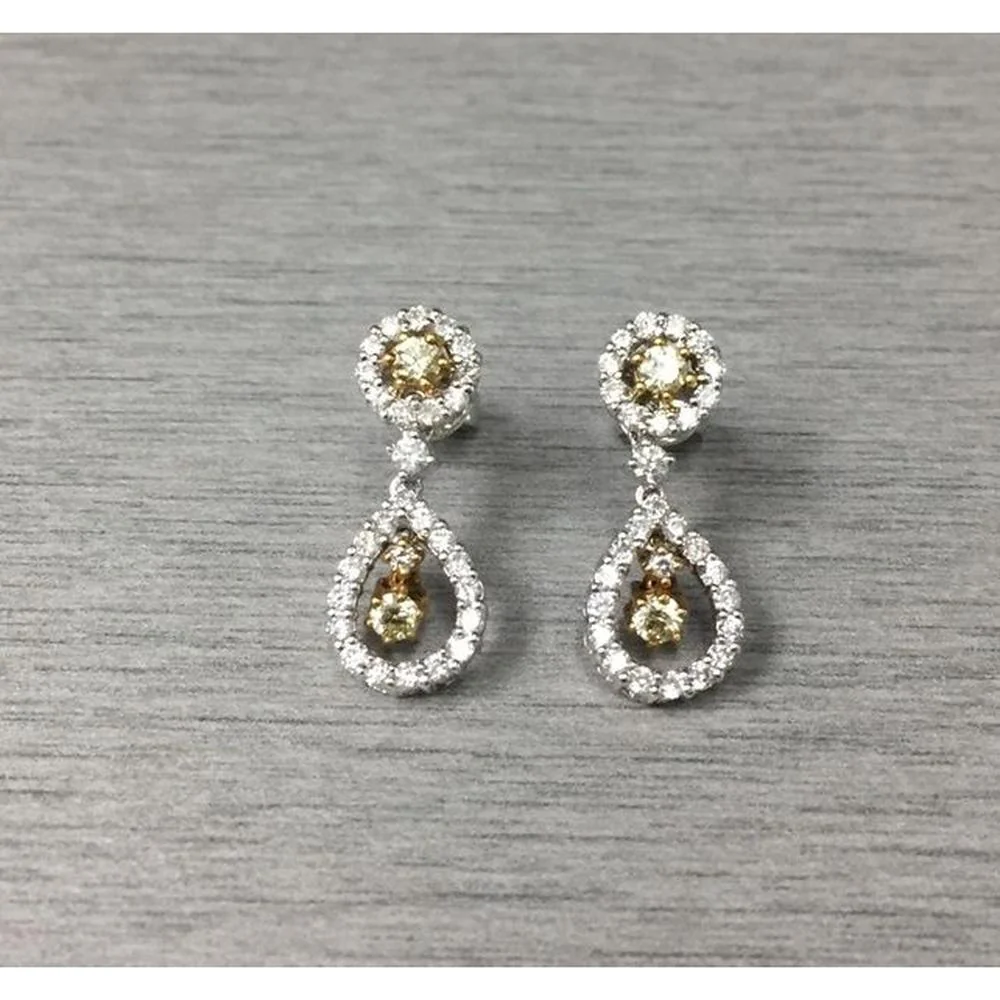 Roman & Jules - 18K White Gold Round Diamond Halo Earrings - 0.60 Carat Total Diamond Weight