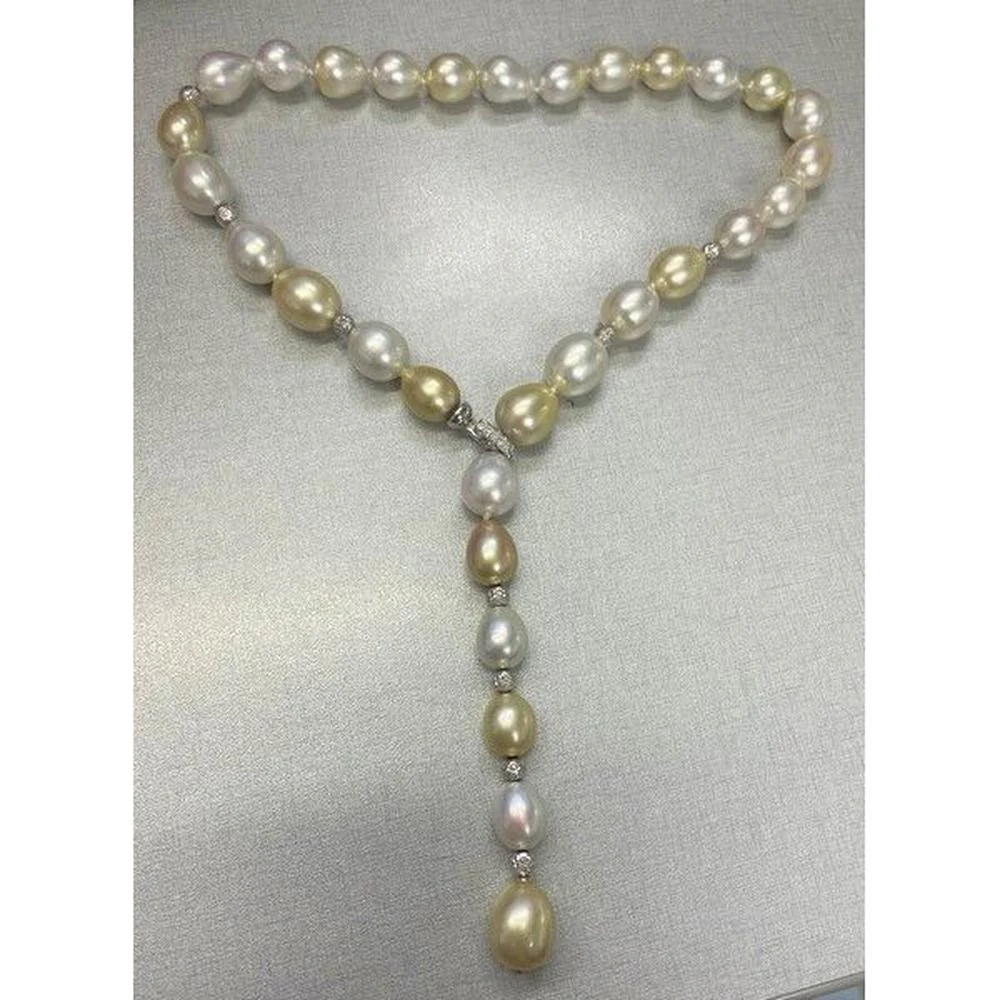 Roman & Jules - 18K White Gold Y-Drop Necklace with 13-10mm Pearls and 0.14 Carat Round Diamonds