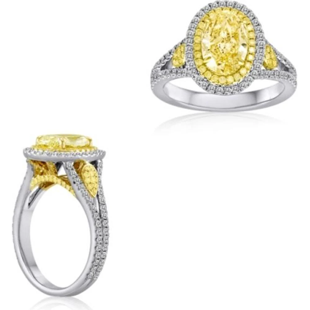 Roman & Jules - 18K Yellow and White Gold Oval Fancy Yellow Diamond Ring with Round Diamond Accents - 1.68 Carat Total Diamond Weight