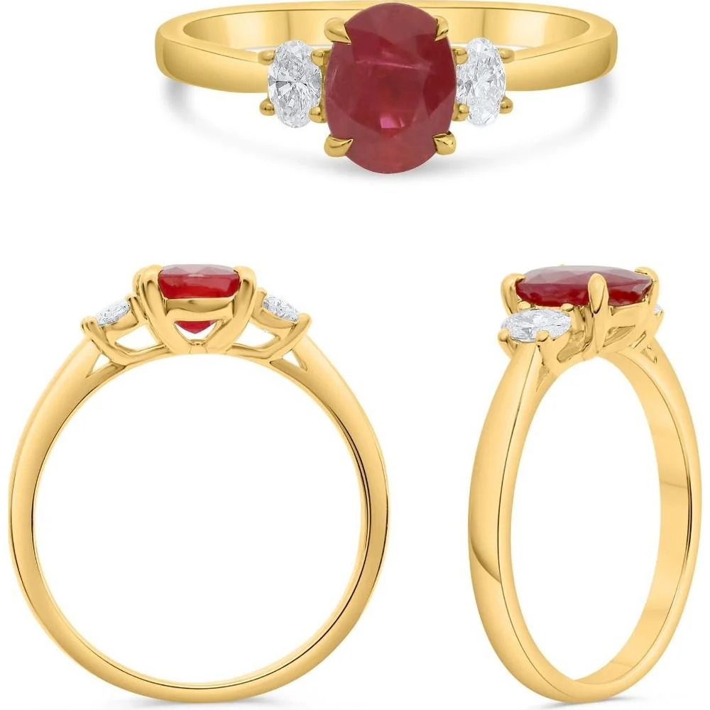 Roman & Jules - 18K Yellow Gold Oval Ruby Ring with Diamond Accents - 1.66 Carat GIA Certified Ruby
