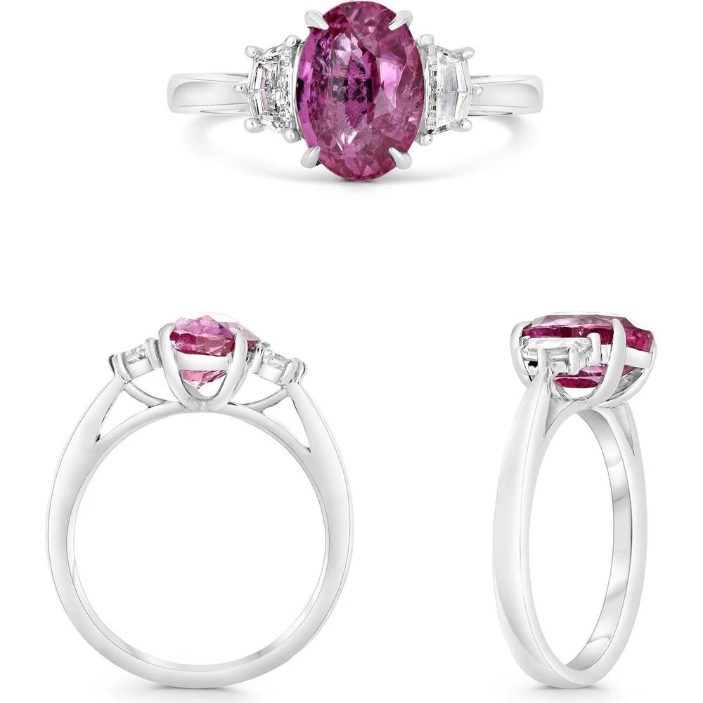 Roman & Jules - Platinum Ring with Oval Pink Sapphire 3.08 Carat and Tapered White Diamonds 0.39 Carat Total